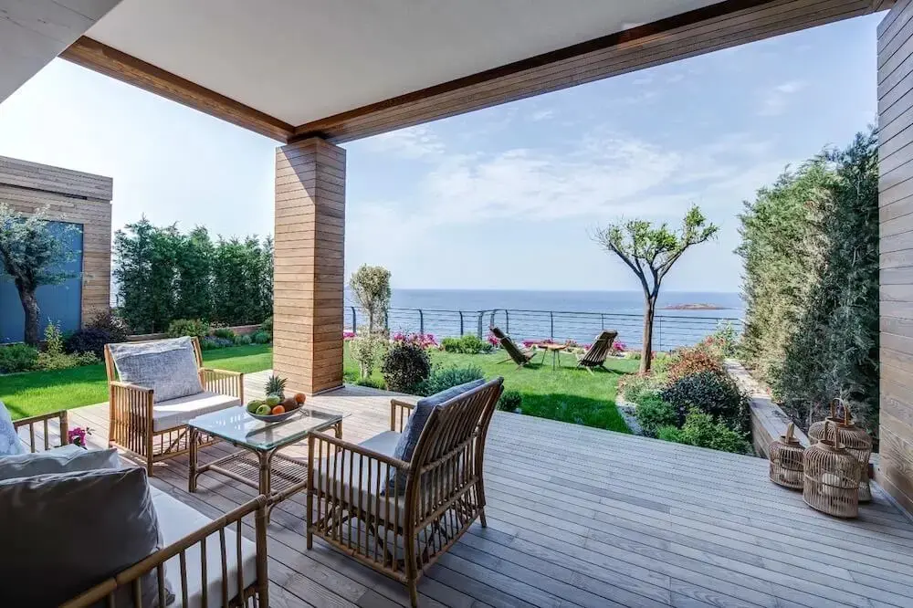 Large terrace